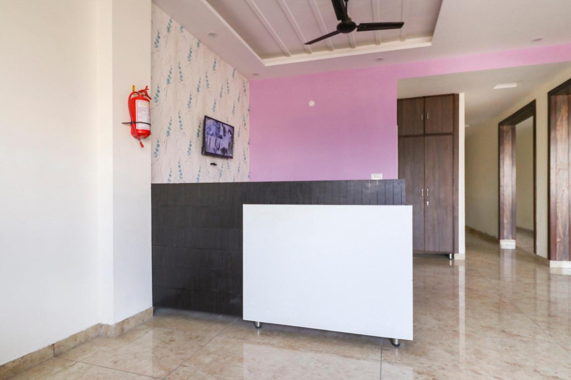 Hotel O Red Ark Landran Extérieur photo